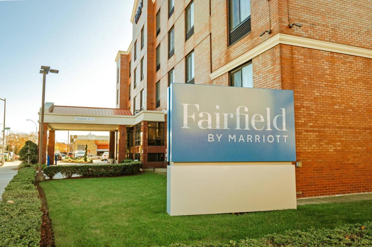 Fairfield Inn By Marriott New York Laguardia Airport/Astoria Zewnętrze zdjęcie