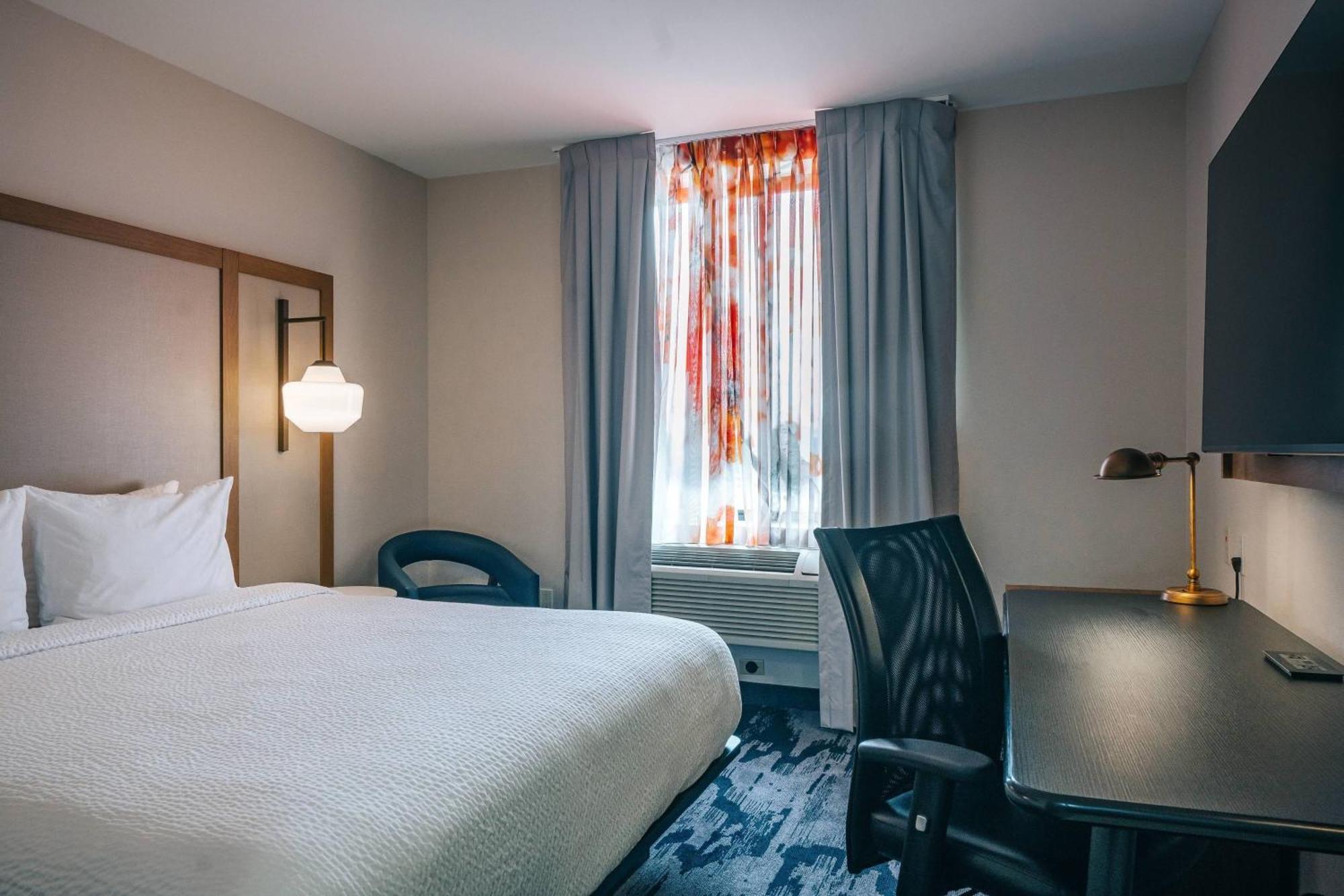 Fairfield Inn By Marriott New York Laguardia Airport/Astoria Zewnętrze zdjęcie